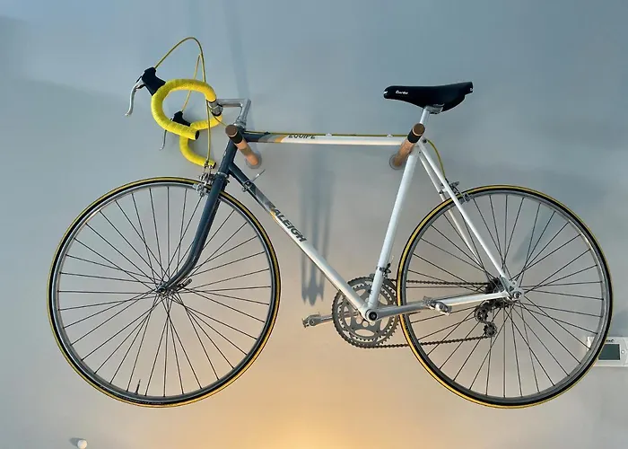 Stylish Design Very Close To Kurfurstendamm At Savignyplatz ברלין