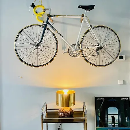 Stylish Design Very Close To Kurfurstendamm At Savignyplatz Берлин